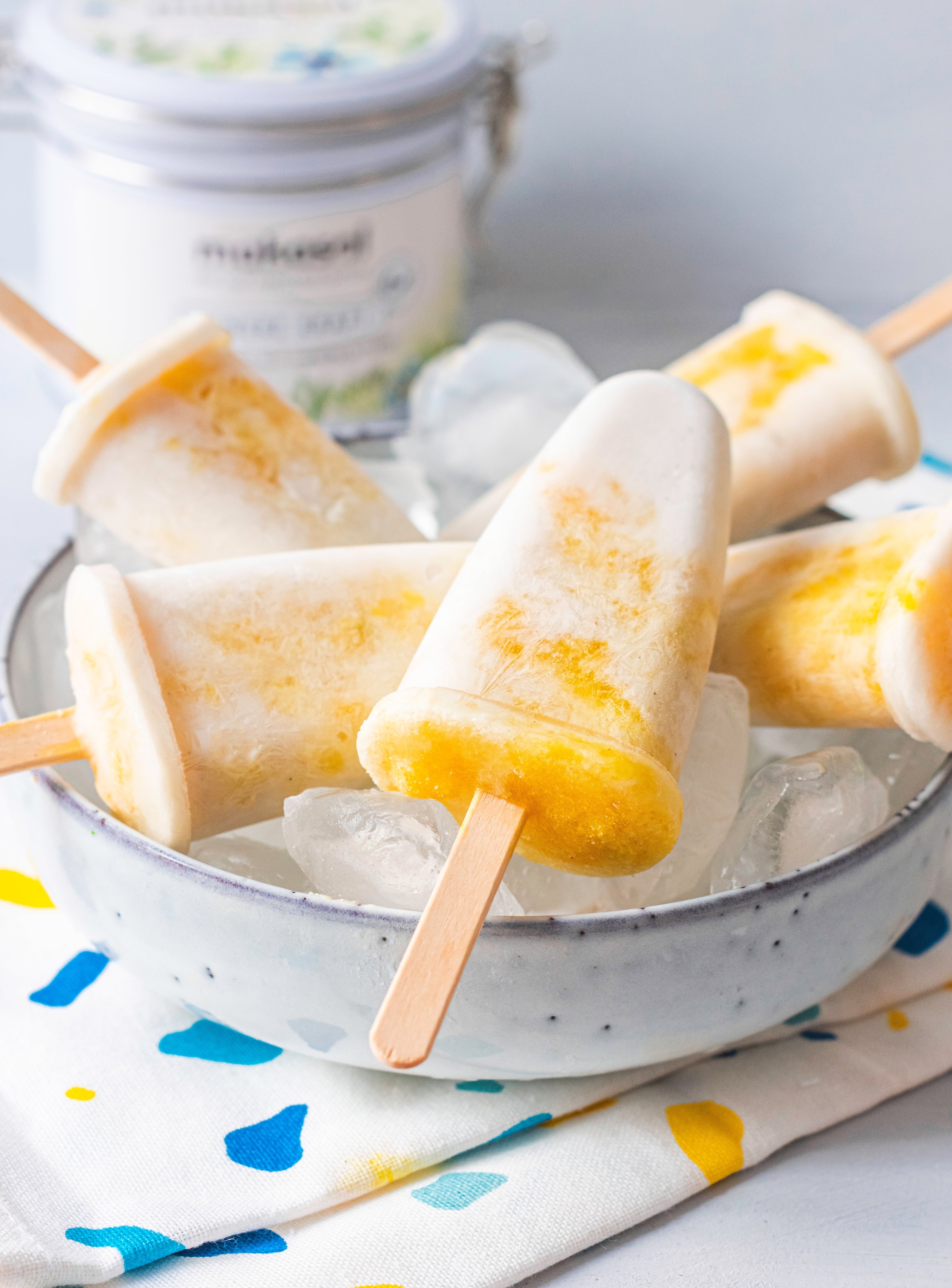Cremige Mango Kokosnuss Popsicles