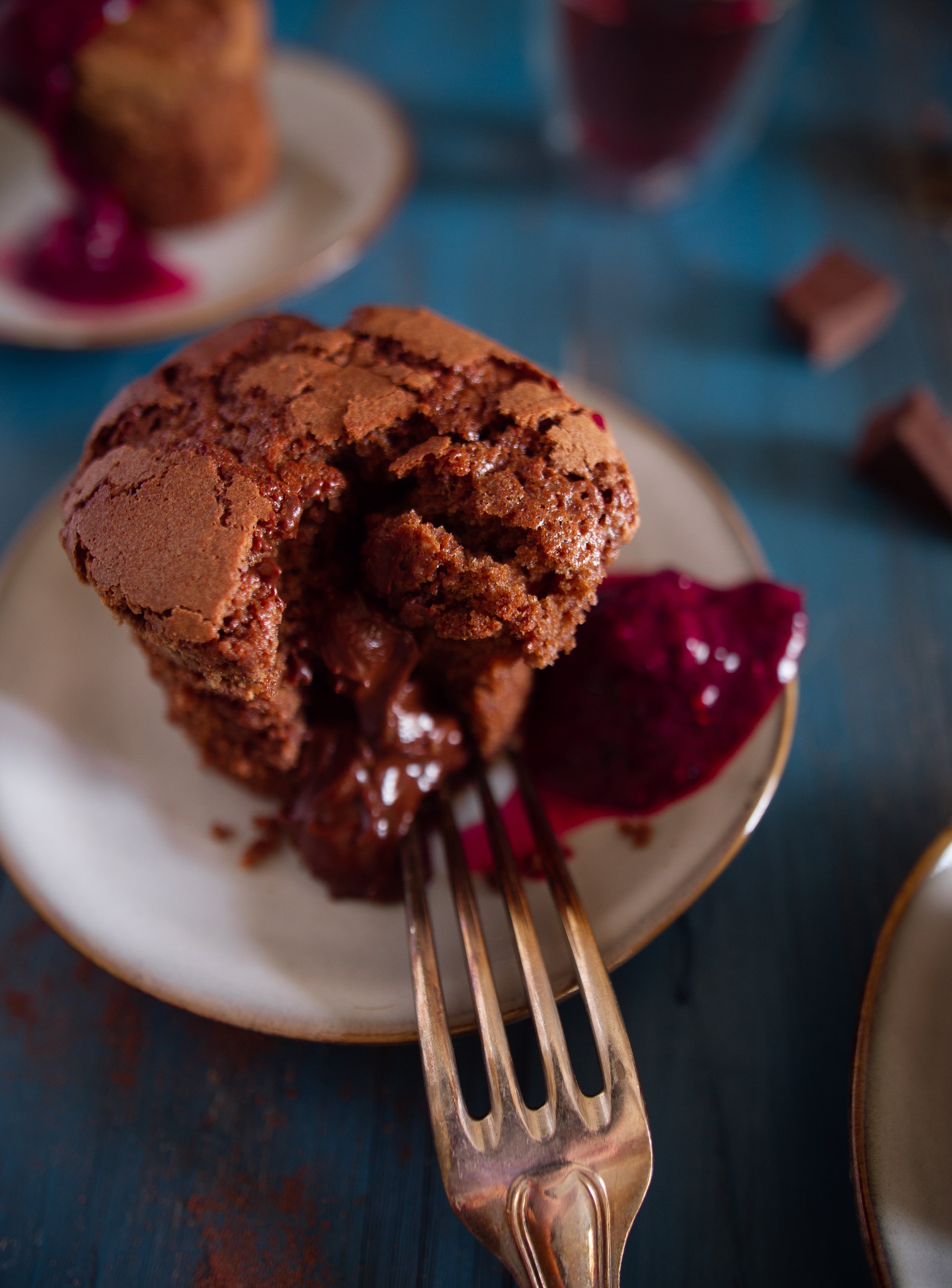 Schokoküchlein mit Himbeercoulis