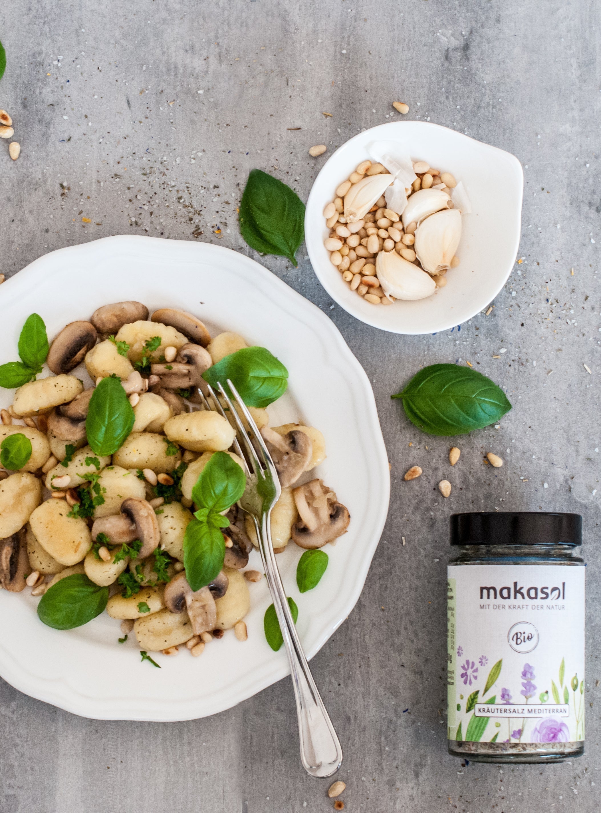 Gebratene Gnocchi mit Knoblauch-Champignons